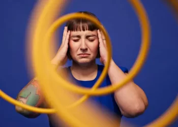 La carrera por desentrañar las causas de la migraña, uno de los trastornos menos comprendidos por la ciencia