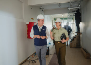 Autoridades inspeccionan obras de la Escuela Transitoria de Carabineros en Quirihue: Proyecto presenta un 75% de avance