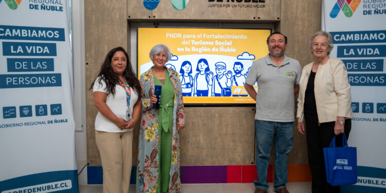 Gobierno Regional y Sernatur abren nuevas postulaciones para el Programa Turismo Social