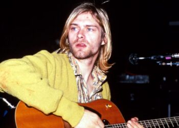 Cuestiona suicidio de Kurt Cobain y apunta a homicidio