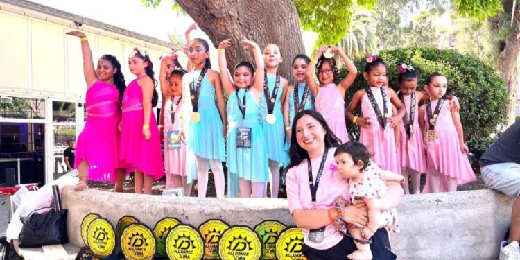Bailarinas de VivaDanza destacan en All Dance 2026 y clasifican a certámenes internacionales