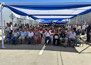 Inauguran conjunto habitacional Santa Fe en Bulnes beneficiando a 148 familias