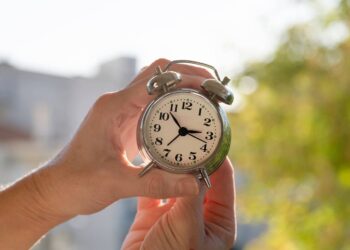 Cambio de hora en Chile 2026: ¿Cuándo empieza el horario de invierno?