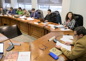 Empadronan a cuidadores de autos frente a quejas de la comunidad por cobros indebidos