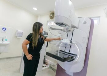 Inauguran nuevo mamógrafo en cesfam de Coihueco