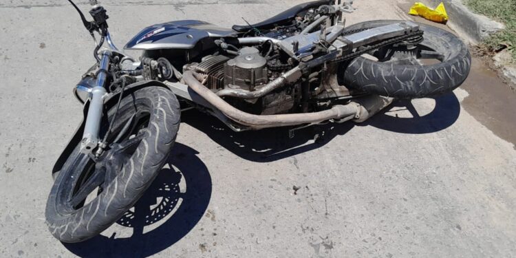 Fue identificado el motociclista que falleció tras colisionar con camioneta en el kilómetro 2 de la Ruta N-339.