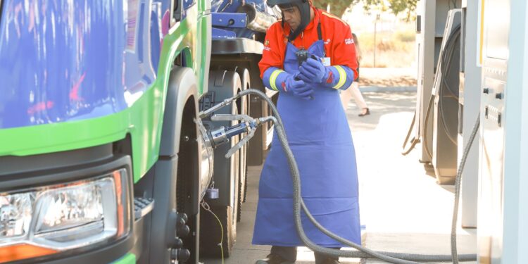 Chillan Viejo se consolida como centro industrial y logístico deÑuble con apertura de estación de GNL para transporte de carga