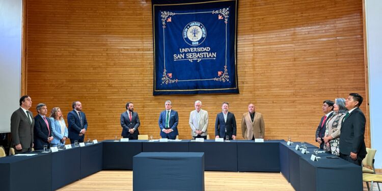 Agorechi propone fusión de Seremías y traspaso de competencias para optimizar la gestión del Estado