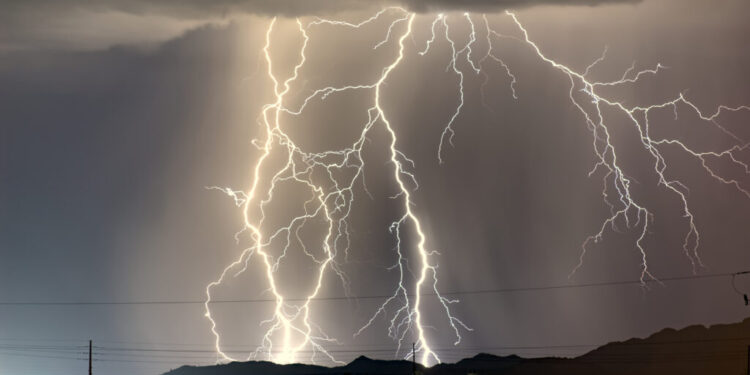 Para hoy lunes 16 de marzo: Tormentas eléctricas se podrían registrar en el Biobío.