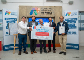 Gobierno Regional y Bienes Nacionales entregan concesiones de inmuebles fiscales para impulsar iniciativas en beneficio de la comunidad