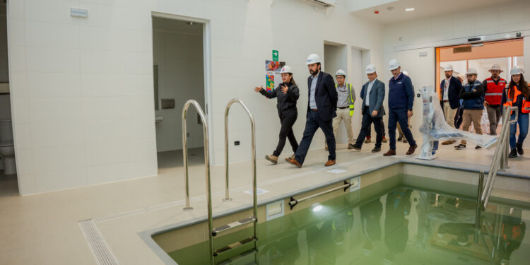 Instituto Teletón Ñuble comienza etapa clave de equipamiento y proyecta su puesta en marcha para el segundo semestre de 2026