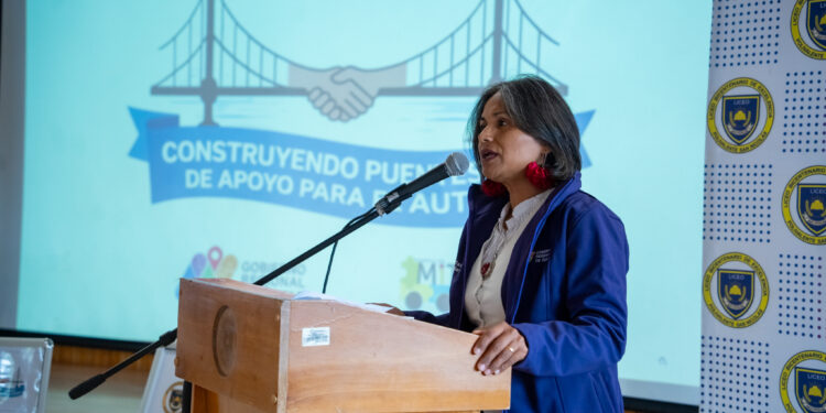 Ñuble inicia histórico proyecto de apoyo al autismo que capacitará a 12 mil docentes