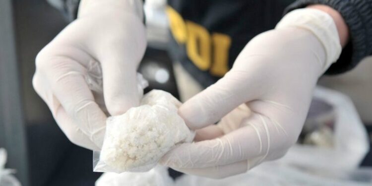 Detienen a funcionario del centro de salud que sustraía droga desde el hospital de Chillán.