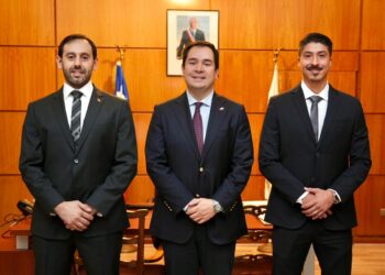DELEGADO PRESIDENCIAL ANUNCIA SEREMIS DE OBRAS PÚBLICAS, SALUD Y VIVIENDA