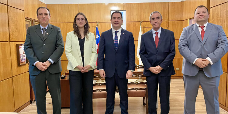 DELEGADO PRESIDENCIAL ANUNCIA A LOS ÚLTIMOS CUATRO SEREMIS DE SU GABINETE