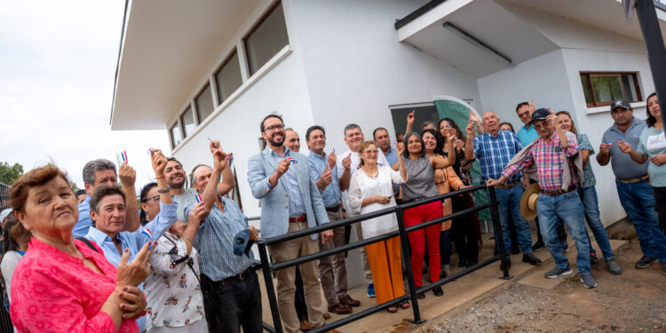 Inversión del Gobierno Regional mejora la calidad de vida en San Carlos con espacios públicos y sedes comunitarias