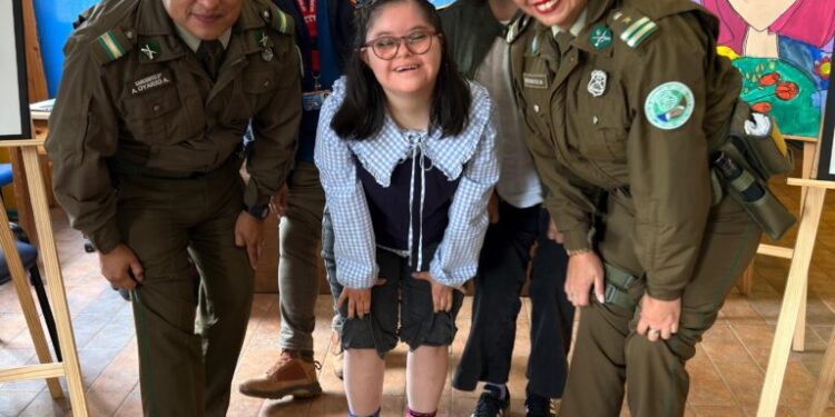 Carabineros participa en jornada de inclusión sobre Síndrome de Down en escuela rural de Chillán Viejo.