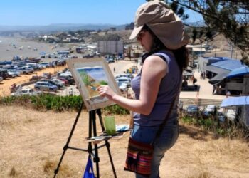 Escultora Marta Colvin inspiró a artistas visuales durante el verano 2026  