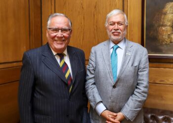 Ministro Jaime Campos ratifica a Carlos Furche como director nacional de INIA