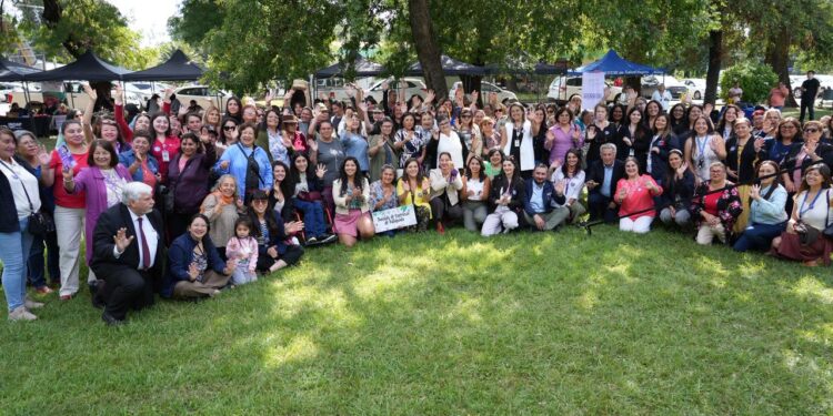 Más de 200 mujeres participaron en jornada regional por el Día Internacional de la Mujer en Ñuble