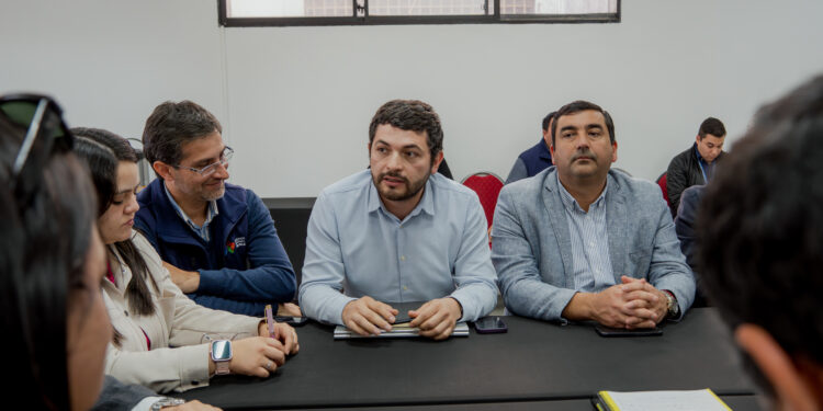 Gobierno Regional convoca servicios para destrabar situación de alcantarillado de El Rosal en Pinto