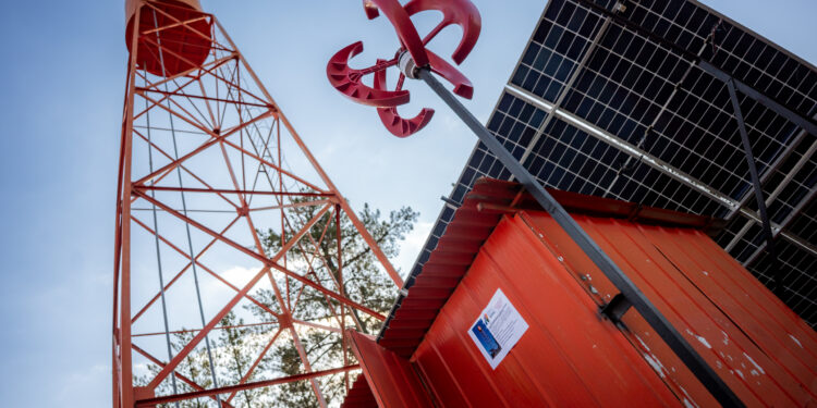Proyecto pionero en Ñuble incorpora energías renovables para asegurar continuidad de agua potable rural