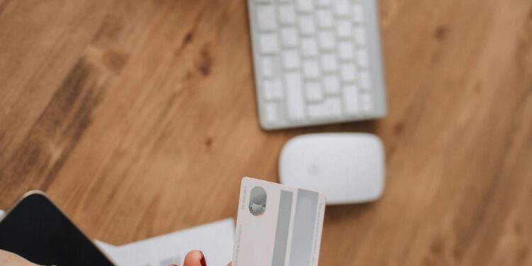 Recaudación digital se consolida y transforma la forma de pagar cuentas en Chile