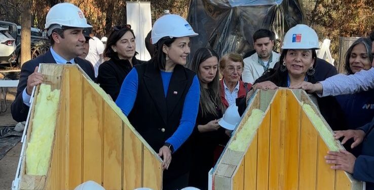 Gobierno inicia reconstrucción definitiva en Portezuelo