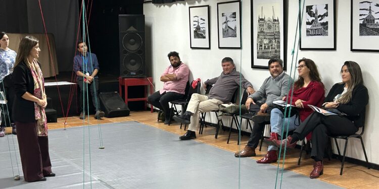 Ñuble se prepara para la Semana de la Educación Artística con jornada de orientación y articulación regional