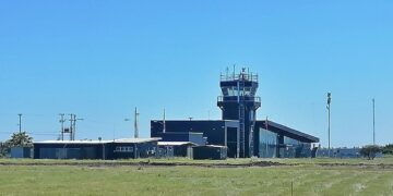 Diputados se suman al objetivo regional de un aeropuerto para Ñuble