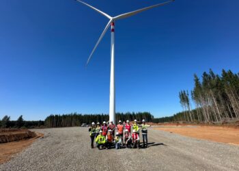Cámara Chilena de la Construcción Ñuble visitó las obras del Parque Eólico“Chequenes” en Pemuco