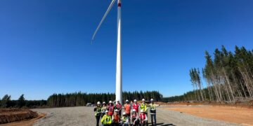 Cámara Chilena de la Construcción Ñuble visitó las obras del Parque Eólico“Chequenes” en Pemuco