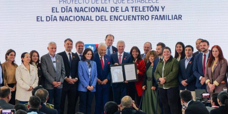 Presidente José Antonio Kast anuncia proyecto para decretar el Día de la Teletón