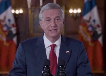 Pdte. Kast anuncia cambios en contribuciones e IVA a viviendas nuevas: Estas son las medidas para los hogares