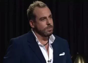 PDI detiene por ley de drogas a Francisco Kaminski tras allanamiento en su domicilio