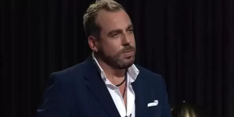 PDI detiene por ley de drogas a Francisco Kaminski tras allanamiento en su domicilio