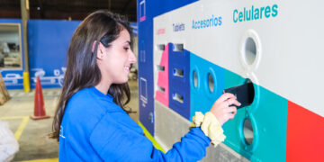 Entel recibirán equipos electrónicos en desuso en Plaza de Armas