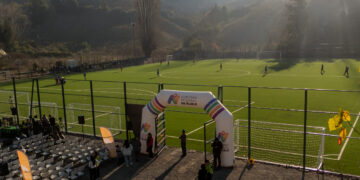Ñuble suma su cancha número 16 con pasto sintético estándar FIFA gracias al Plan 21 Canchas