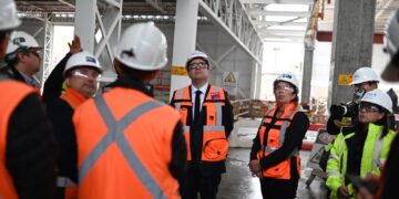 DELEGADO PRESIDENCIAL IMPULSA CON EFE PROYECTOS FERROVIARIOS CLAVE EN ÑUBLE