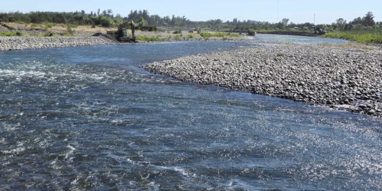 Balance hídrico en Ñuble muestra déficit moderado de caudales y recuperación en precipitaciones durante abril