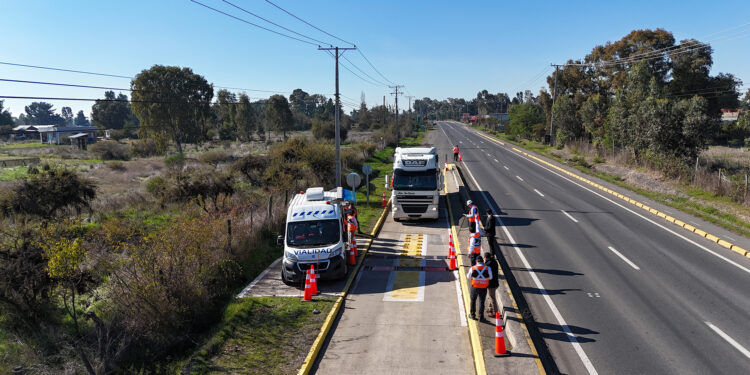 MOP presenta primera unidad de pesaje móvil de Ñuble para fortalecer fiscalización y proteger la infraestructura vial