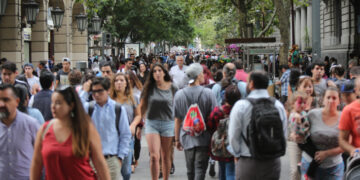 Estadísticas Vitales: cifras provisionales 2025 confirman que los nacimientos en Chile disminuyeron un 46,9% en 32 años