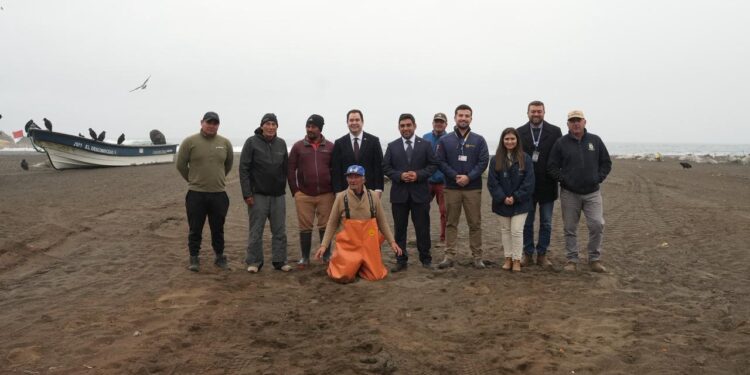 DESDE COBQUECURA DELEGADO PRESIDENCIAL ANUNCIA APOYO DIRECTO PARA PESCADORES ARTESANALES DE ÑUBLE